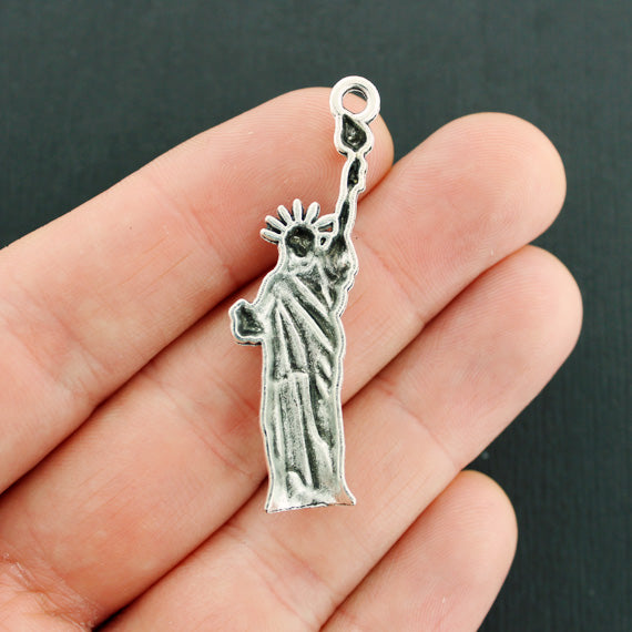 4 Statue of Liberty Antique Silver Tone Charms - SC5799