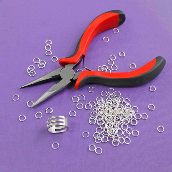 Kit d'outils de fabrication de bijoux pour anneau de saut - Pack de démarrage de base pour anneau de saut - Pince avec ouvre-anneau de saut et 200 anneaux de saut de 5 mm STARTER1