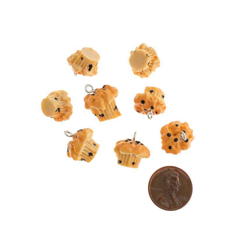 4 Muffin Resin Charms - K561