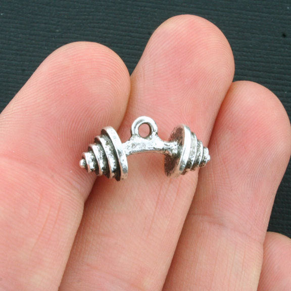 5 breloques argentées antiques Barbell 3D - SC3906
