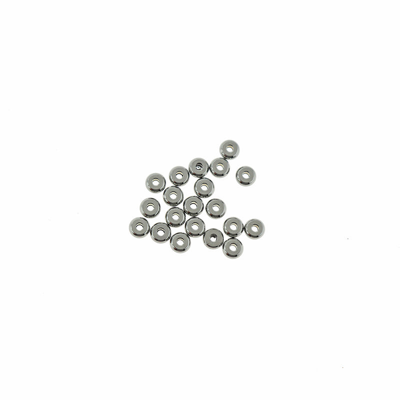 Flat Round Spacer Beads 5mm x 2mm - Silver Tone - 15 Beads - MT763