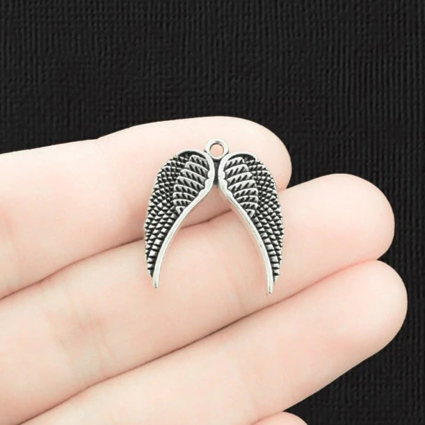 8 breloques de ton argent antique ailes d'ange - SC1067