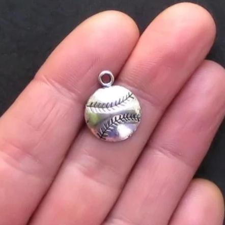 8 breloques de ton argent antique de baseball - SC716