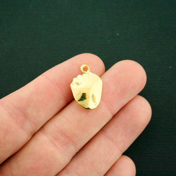 8 Baseball Glove Antique Gold Tone Charms - GC379