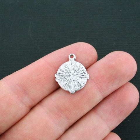 8 breloques argentées antiques boussole - SC3107