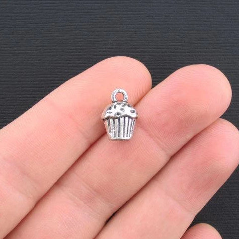 8 Cupcake Antique Silver Tone Charms 3D - SC3030