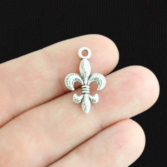 8 Fleur de lis Antique Silver Tone Charms 2 Sided - SC2758
