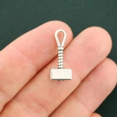 8 Hammer Antique Silver Tone Charms 3D - SC7251