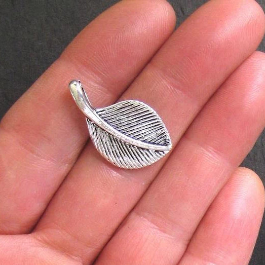 8 Leaf Antique Silver Tone Charms 2 Sided - SC453