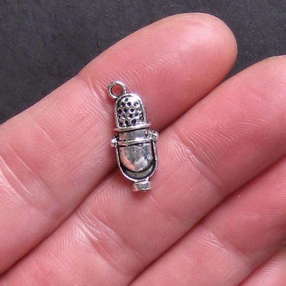 8 Retro Microphone Antique Silver Tone Charms - SC333