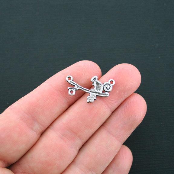 8 Squirrel Connector Antique Silver Tone Charms - SC553