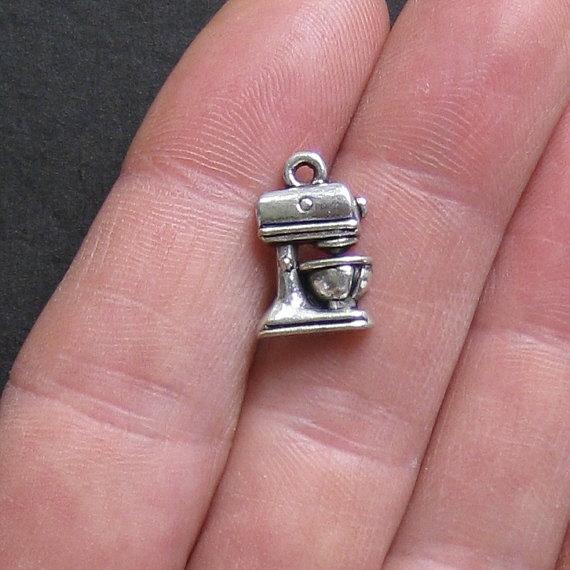8 Mixer Antique Silver Tone Charms - SC321