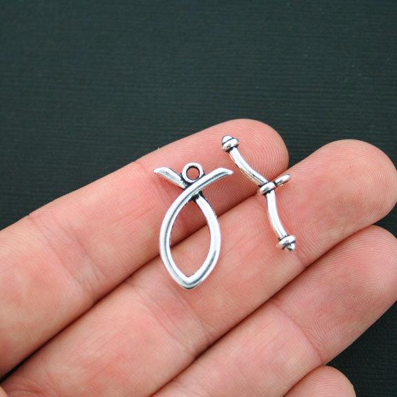 Fish Silver Tone Toggle Clasps 16mm x 12mm - 8 Sets 16 Pieces - SC4347