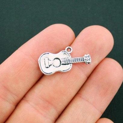 8 Guitar Antique Silver Tone Charms - SC3741