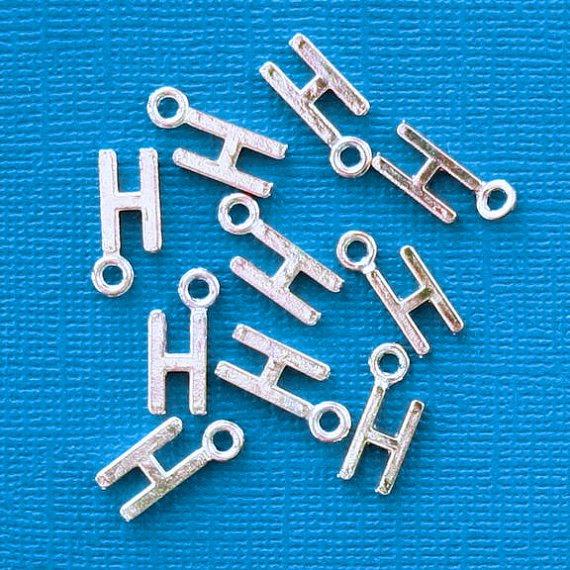 8 Letter H Alphabet Antique Silver Tone Charms - SC2632