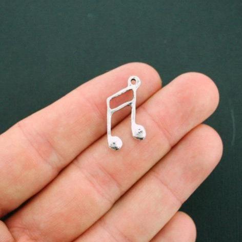 8 Music Notes Antique Silver Tone Charms - SC7366