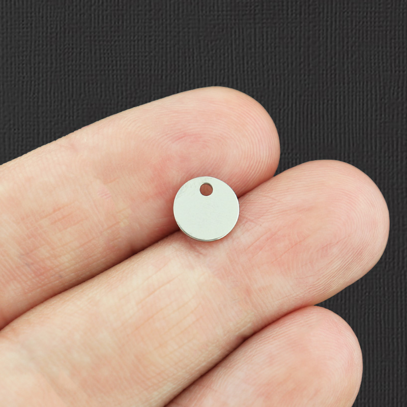 Breloques rondes de 8 mm en acier inoxydable de l'état du Michigan - BFS003-6173
