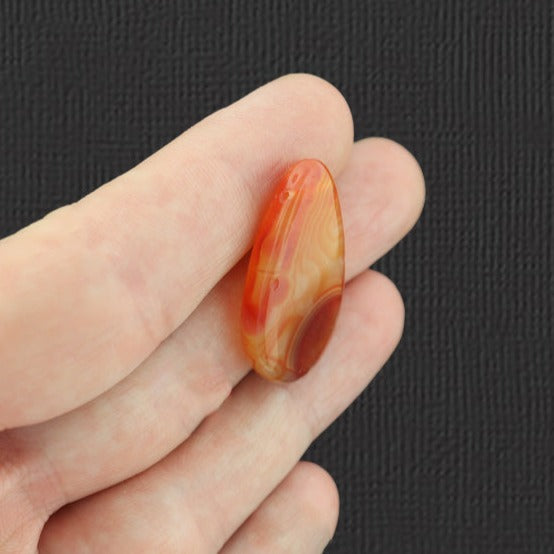 Pendentif en forme de larme en agate rouge naturelle 2 faces - GEM027