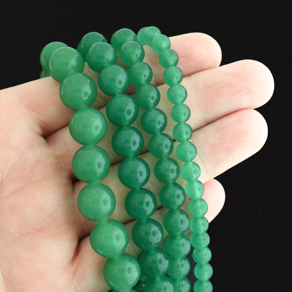 Perles d'aventurine naturelles rondes 6mm - 12mm - Choisissez votre taille - Vert clair - 1 brin complet de 15,7" - BD1792
