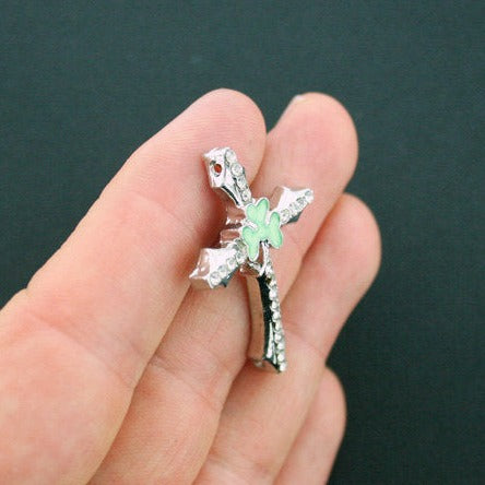Charme en émail argenté antique de croix celtique - SC5806