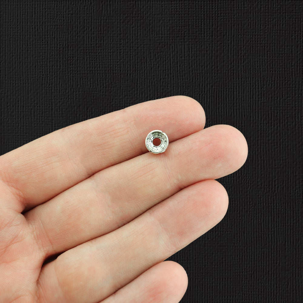 Perles d'espacement rondes plates 7,5 mm x 3 mm - ton argent antique - 50 perles - SC1813