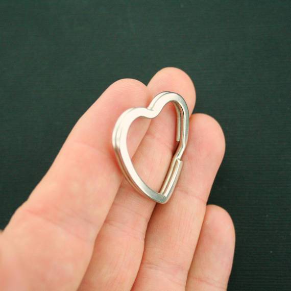 Porte-clés cœur argenté - 31 mm - 10 pièces - Z429