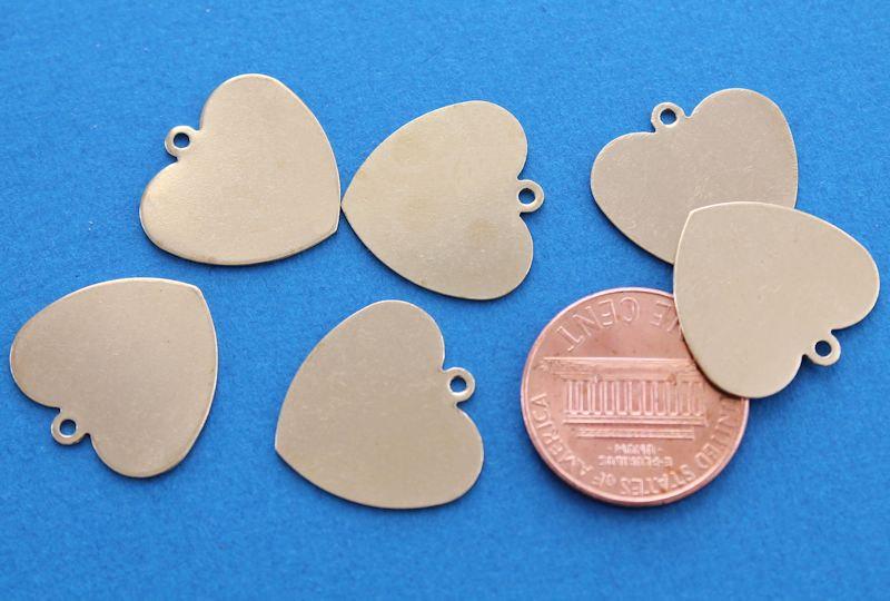 Heart Stamping Blanks - Gold Tone Brass - 18mm x 18mm - 20 Tags - MT125