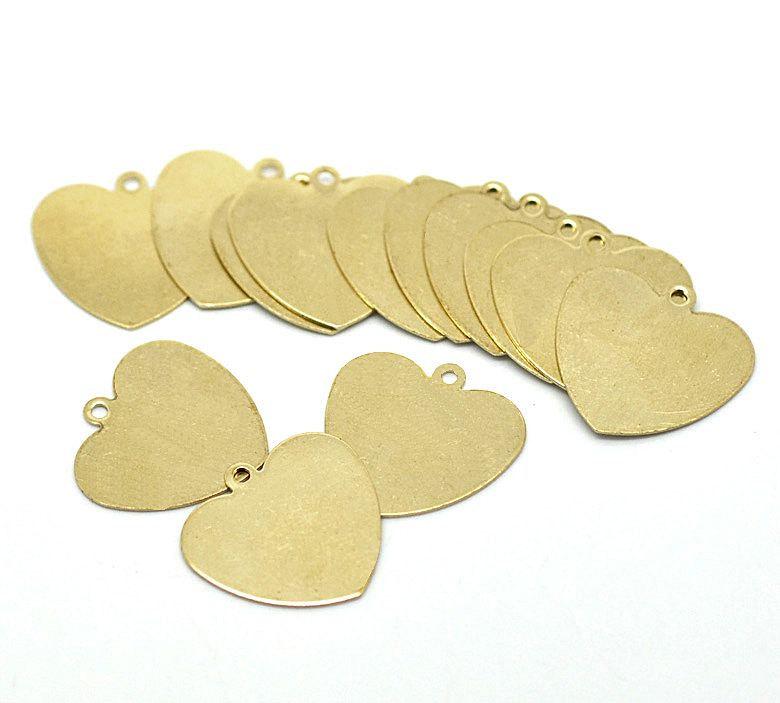 Heart Stamping Blanks - Gold Tone Brass - 18mm x 18mm - 20 Tags - MT125