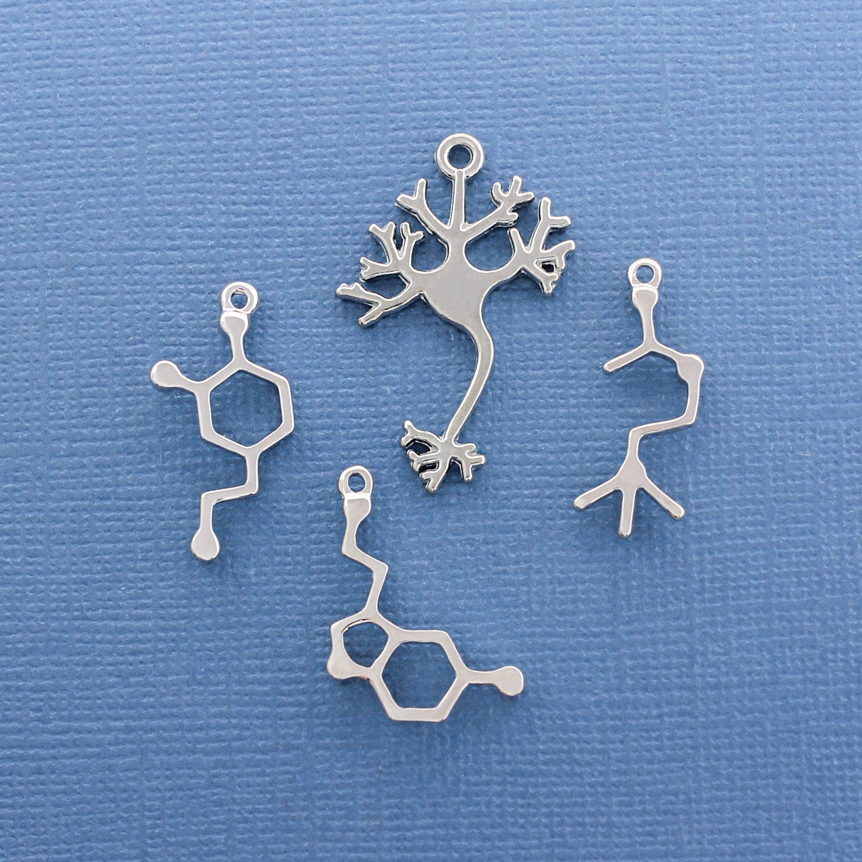 Medical Molecule Collection Silver Tone 4 breloques différentes - COL354