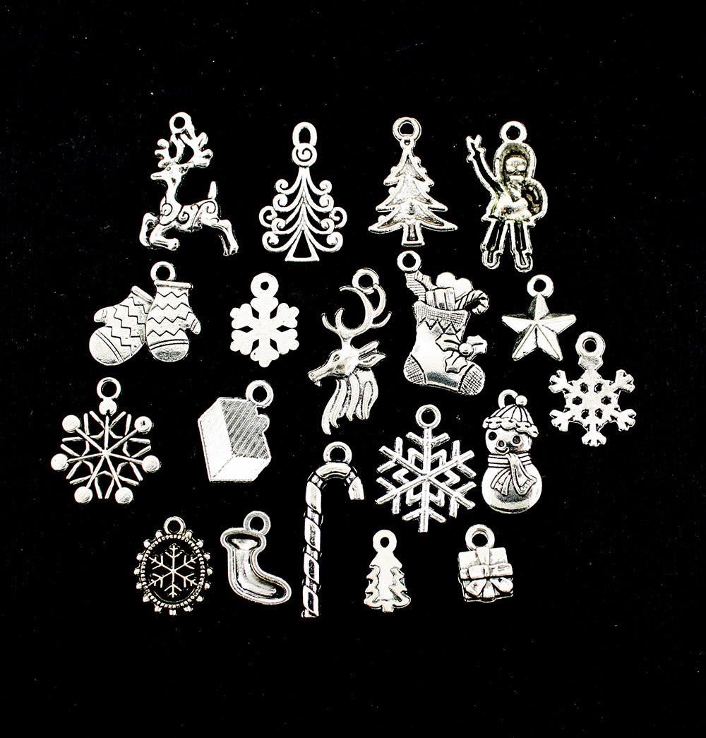 Collection de charmes de vacances d'hiver ton argent antique 19 breloques - COL085