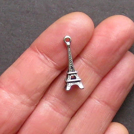 10 Eiffel Tower Antique Silver Tone Charms 3D - SC801