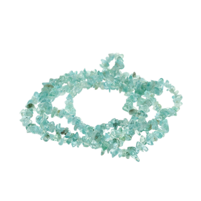 Perles d'apatite naturelle Chip 3mm - 5mm - Bleu océan - 1 brin 360 perles - BD1682