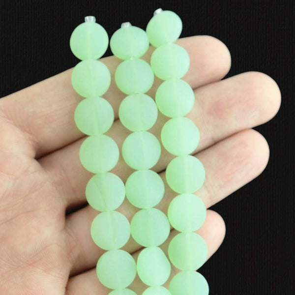 Perles en verre de mer de culture pièce de monnaie 12 mm - Vert écume de mer - 1 rang 8 perles - U129