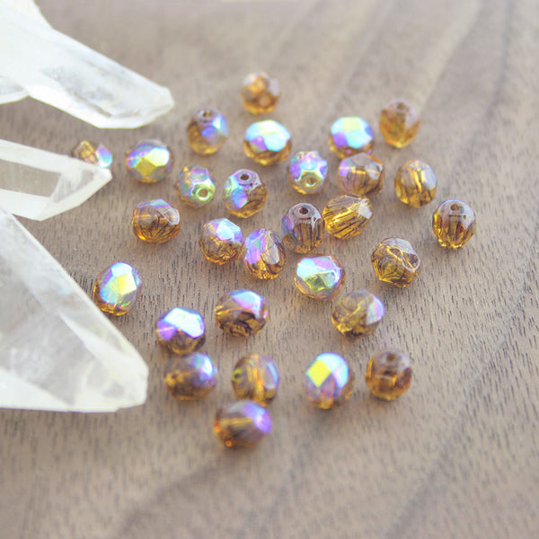 Perles de verre tchèque à facettes 6 mm - Brun poli avec violet métallique - 20 perles - CB313