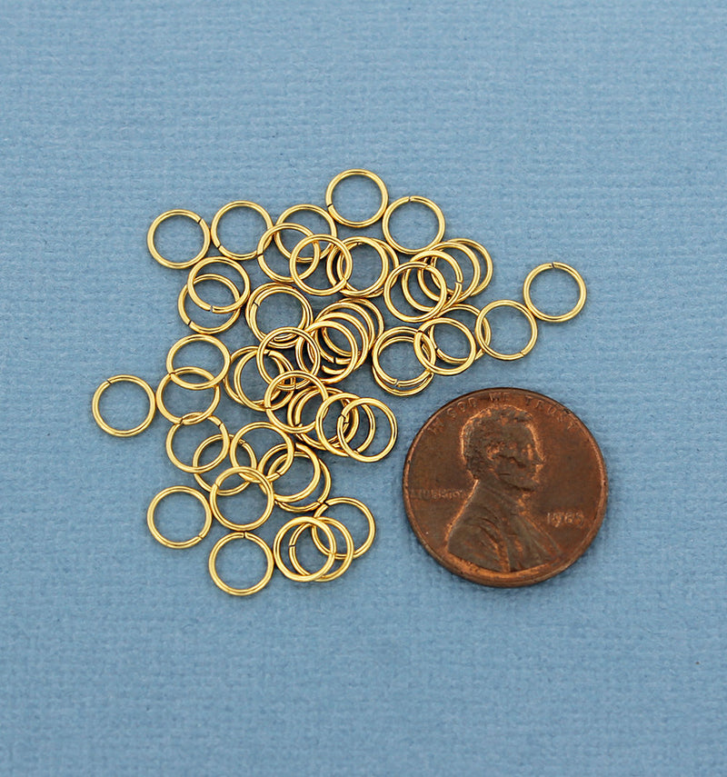 Anneaux en acier inoxydable doré 6 mm x 0,7 mm - Calibre 21 ouvert - 25 anneaux - SS040