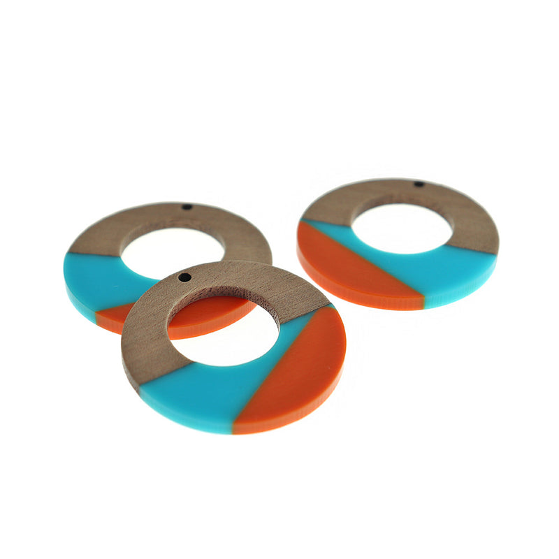 Ring Natural Wood and Resin Charm 38mm - Orange and Blue - WP498