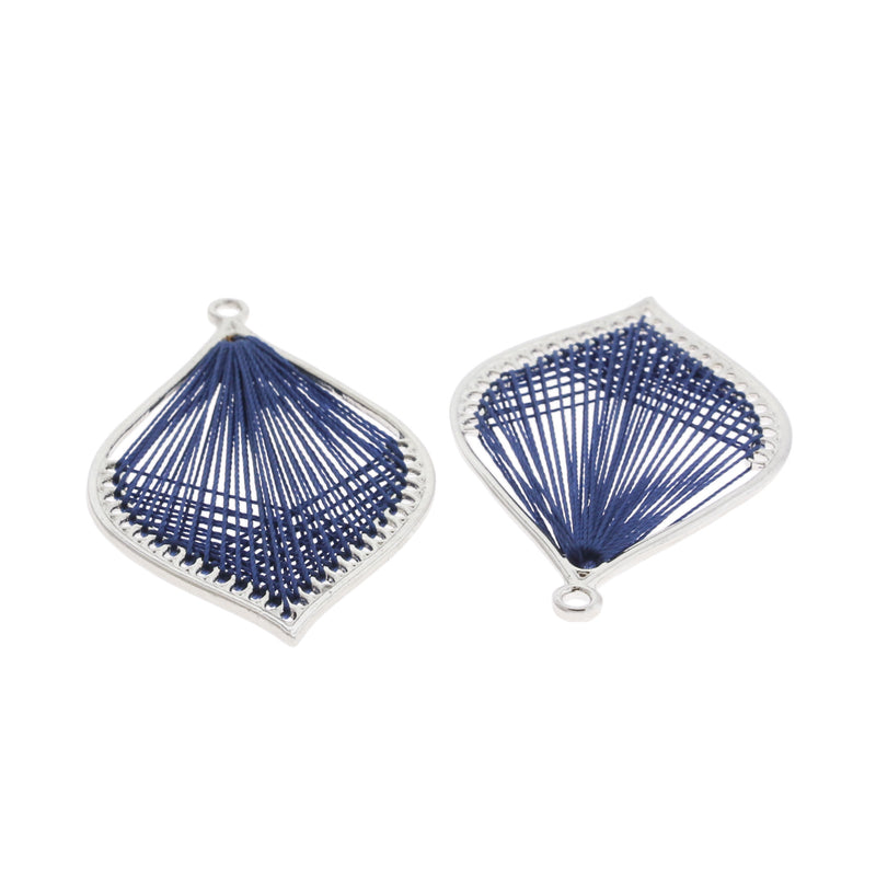 2 pendentifs argentés à feuilles tissées bleu marine - TSP279