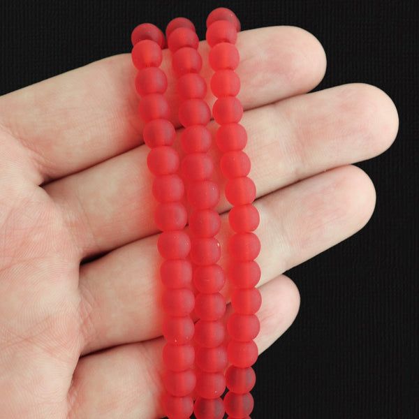 Perles rondes en verre de mer de culture 6 mm - Rouge cerise - 1 rang 32 perles - U223