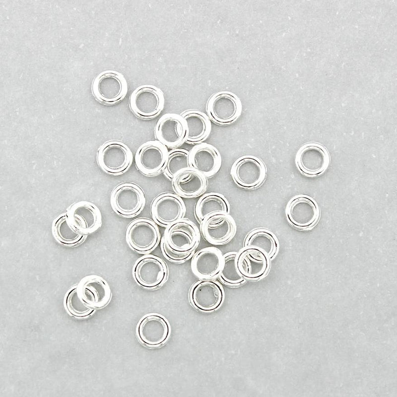 Anneaux argentés 4 mm x 0,8 mm - Calibre 20 fermé - 500 anneaux - J188