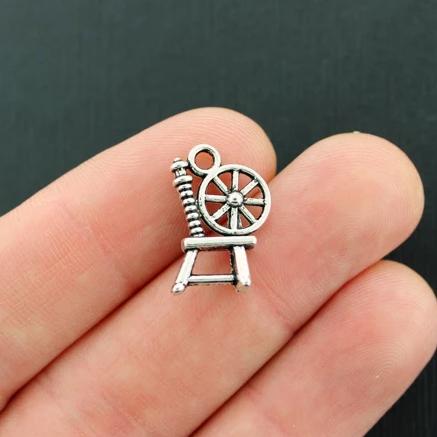 BULK 30 Spinning Wheel Antique Silver Tone Charms 2 Sided - SC6021