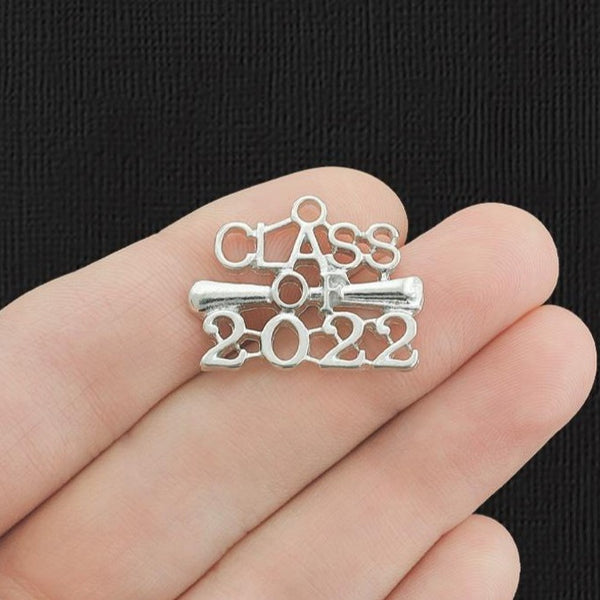 SALE 4 Class of 2022 Silver Tone Charms - SC2112