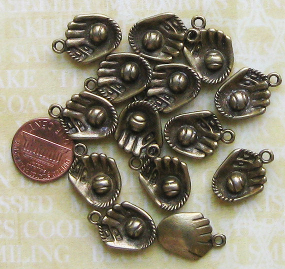 5 Baseball Mitt Antique Bronze Tone Charms - BC123
