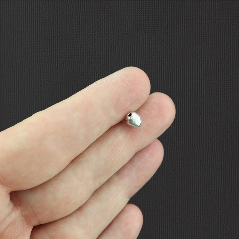 Pebble Spacer Beads 7.5mm x 6mm - Argenté - 12 Perles - SC4749