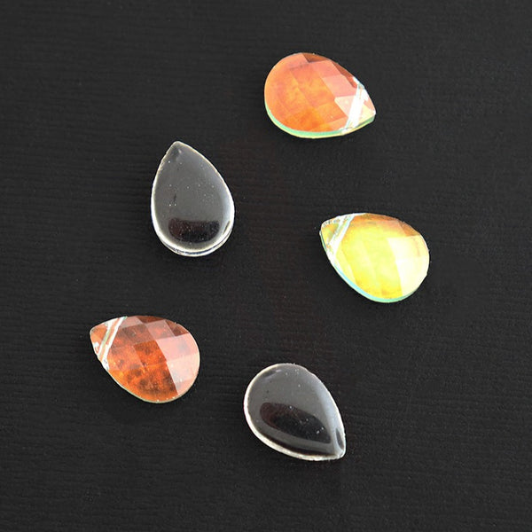 2 pendentifs en verre à changement de couleur - Z034
