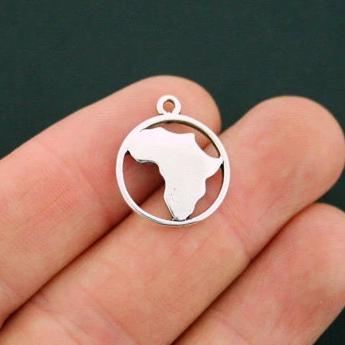 8 Africa Antique Silver Tone Charms - SC3686