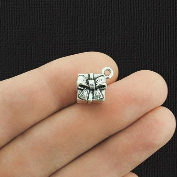 4 Gift Antique Silver Tone Charms 3D - SC2959