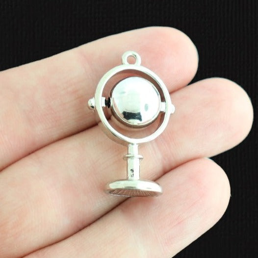 2 Globe Silver Tone Charms 3D - SC7338