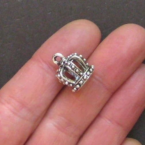 2 Crown Antique Silver Tone Charms 3D - SC1353