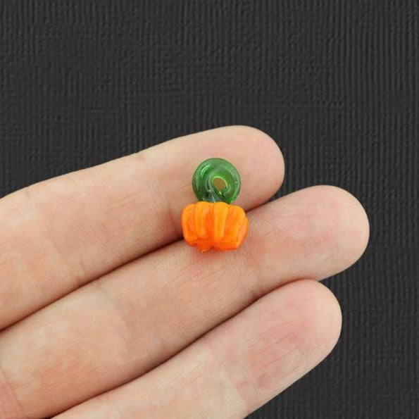 8 Pumpkin Lampwork Glass Charms - Z1406