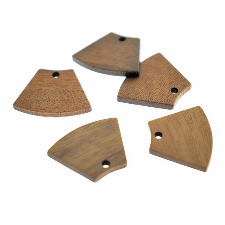 4 Geometric Natural Wood Charms 18mm - WP304